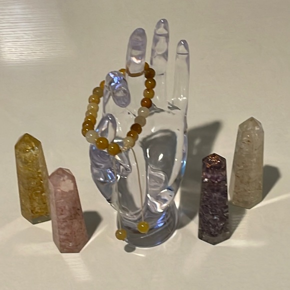 Women’s Healing Rose Quartz Crystal Natural Stone Gemstone Bead Bracelet - Picture 1 of 3